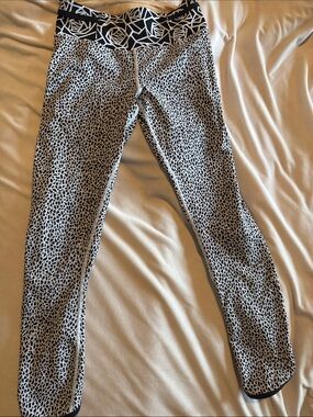 lululemon athletica Black and White Patterned Leggings